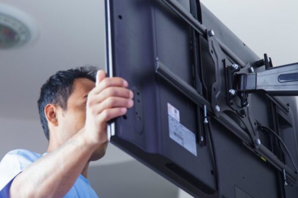 flat-tv-installation-service-1024x536